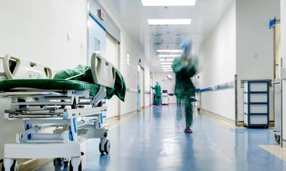 Κορονοϊός: 2.854 κρούσματα - 7 θάνατοι- 130 διασωληνωμένοι